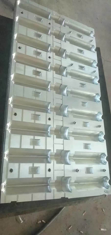 High Efficiency Blow Mold for Water Bottle